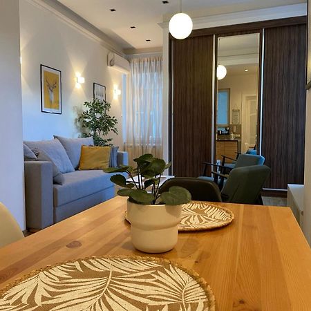 City Break Apartments Chic And Luxury Belgrado Buitenkant foto