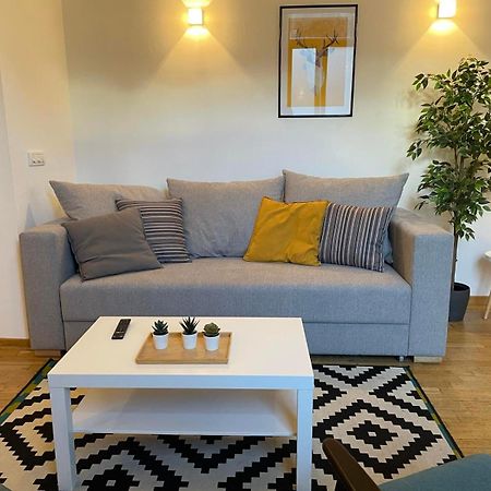 City Break Apartments Chic And Luxury Belgrado Buitenkant foto
