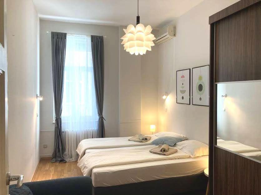 City Break Apartments Chic And Luxury Belgrado Buitenkant foto