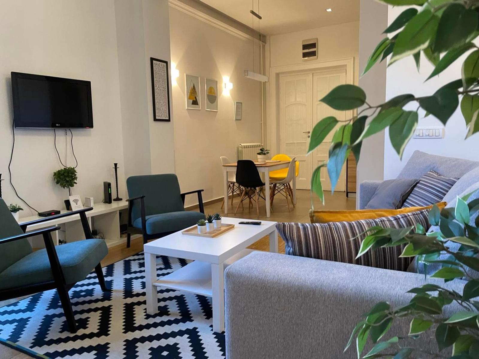 City Break Apartments Chic And Luxury Belgrado Buitenkant foto