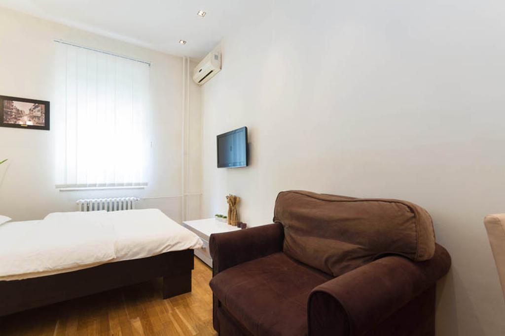 City Break Apartments Chic And Luxury Belgrado Buitenkant foto