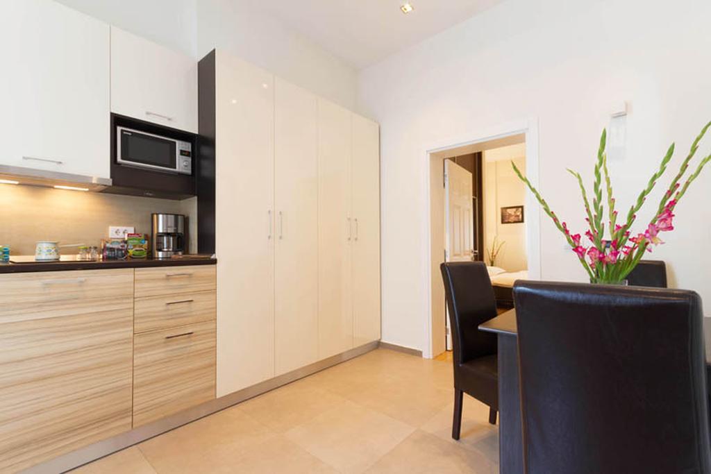 City Break Apartments Chic And Luxury Belgrado Buitenkant foto